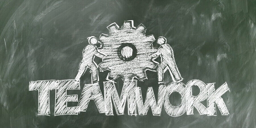 teamwork-2499619_1280 (1)